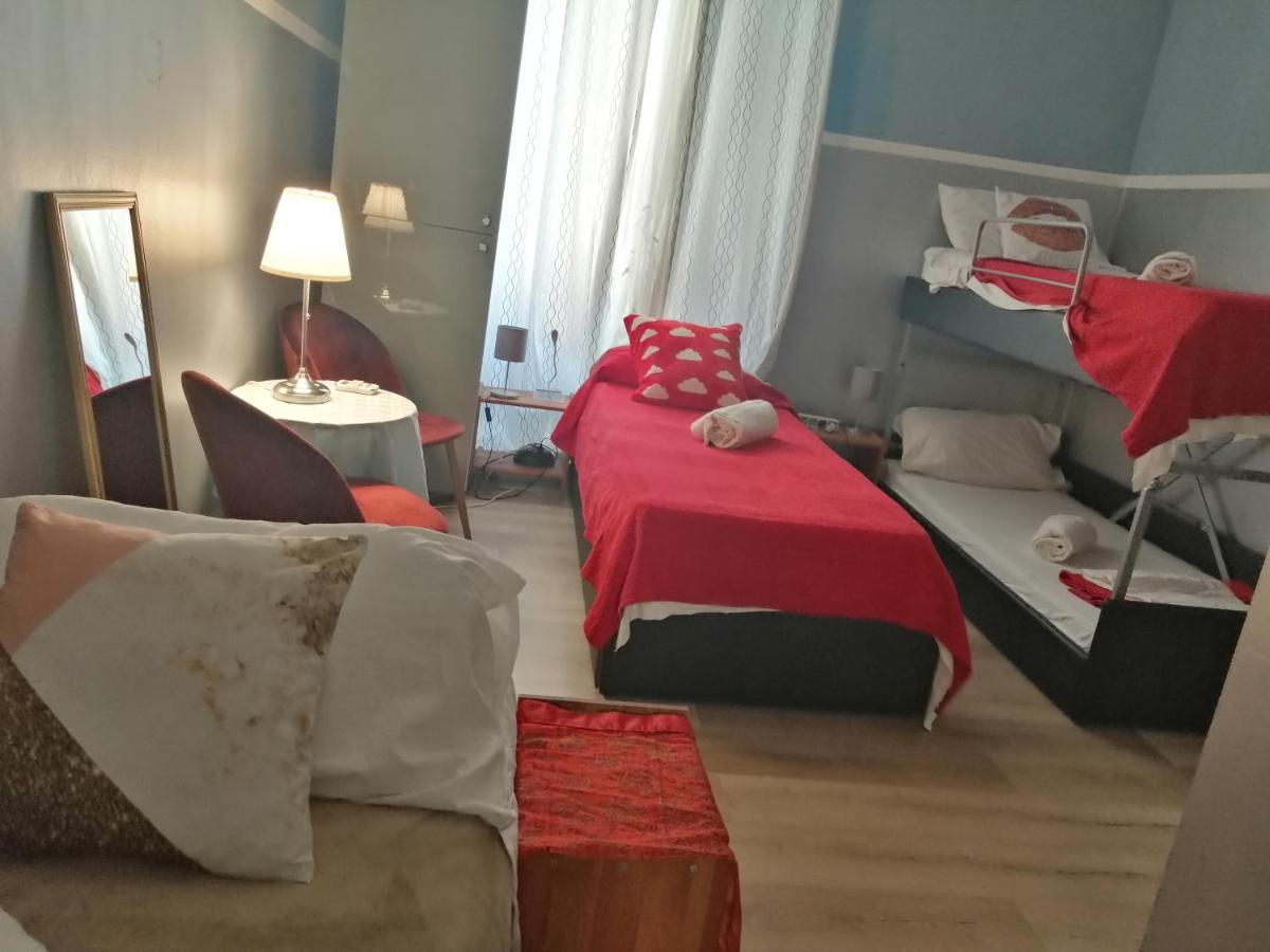 Roman Holidays Екстериор снимка