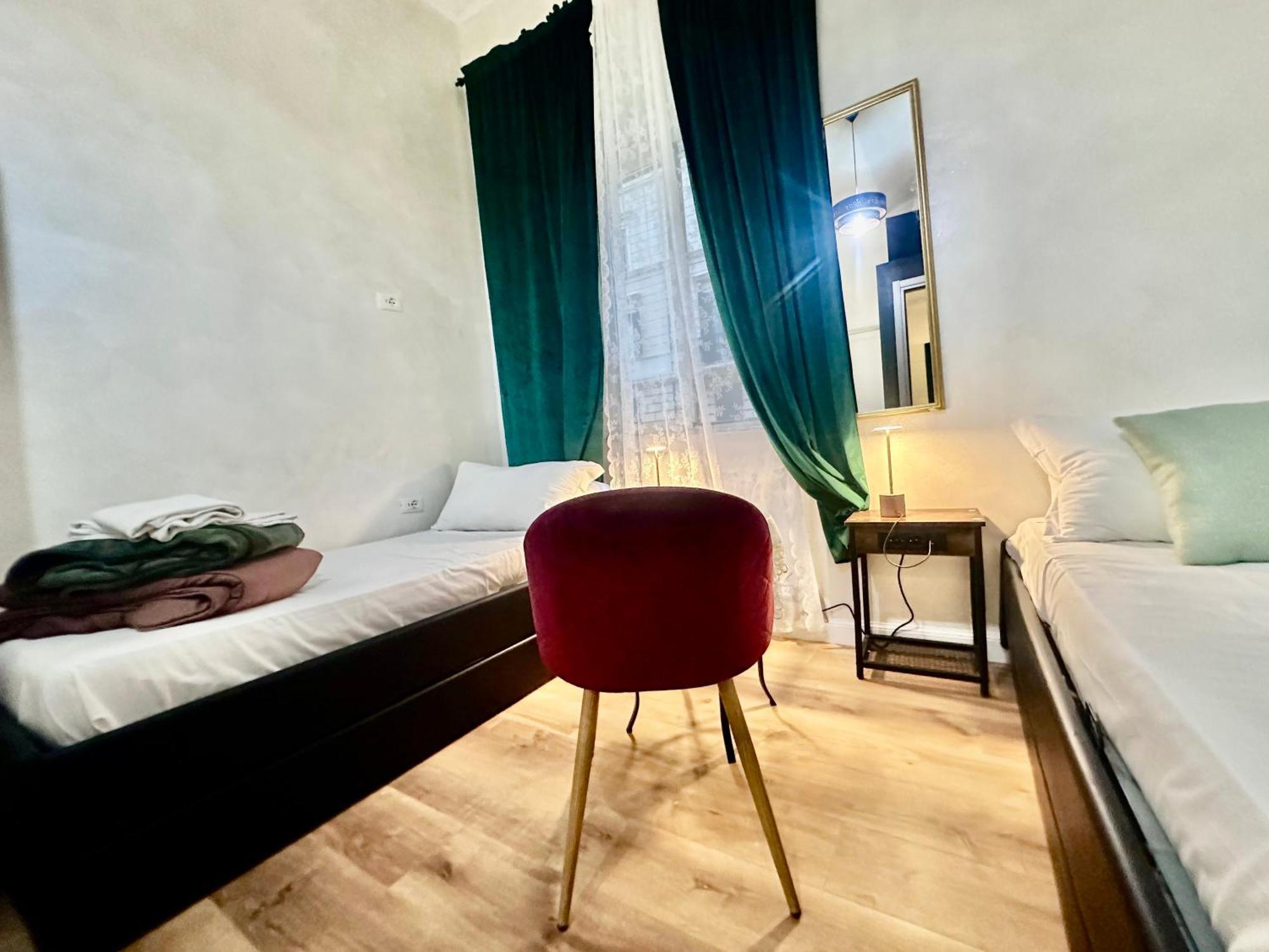 Roman Holidays Екстериор снимка