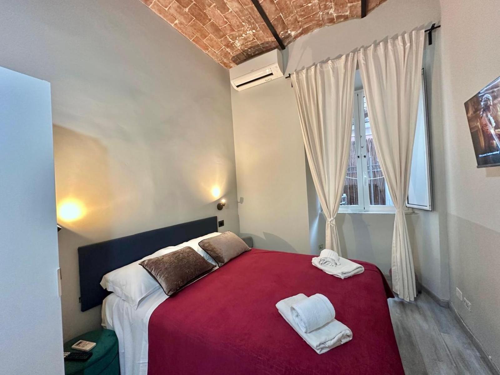 Roman Holidays Екстериор снимка