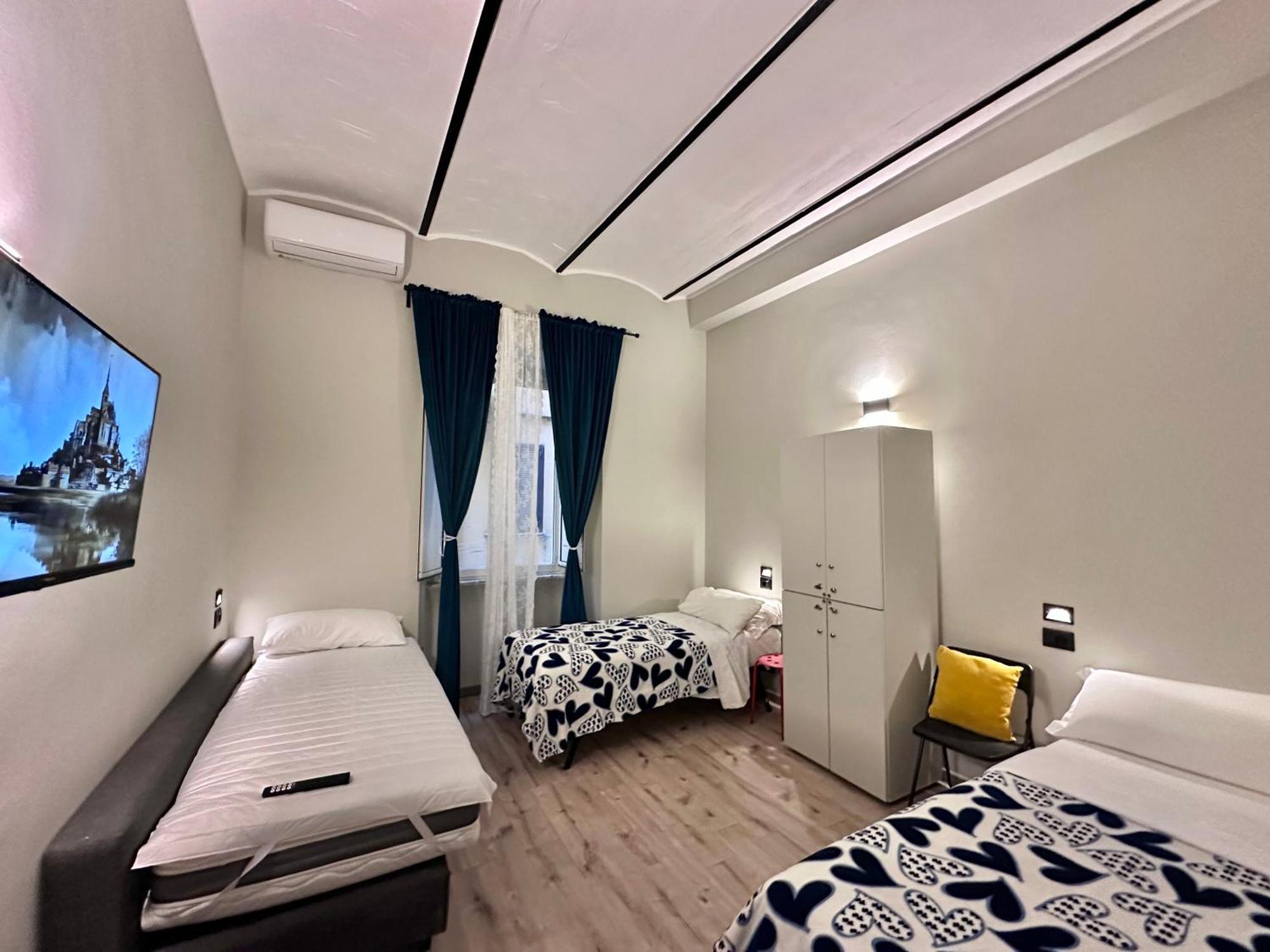 Roman Holidays Екстериор снимка